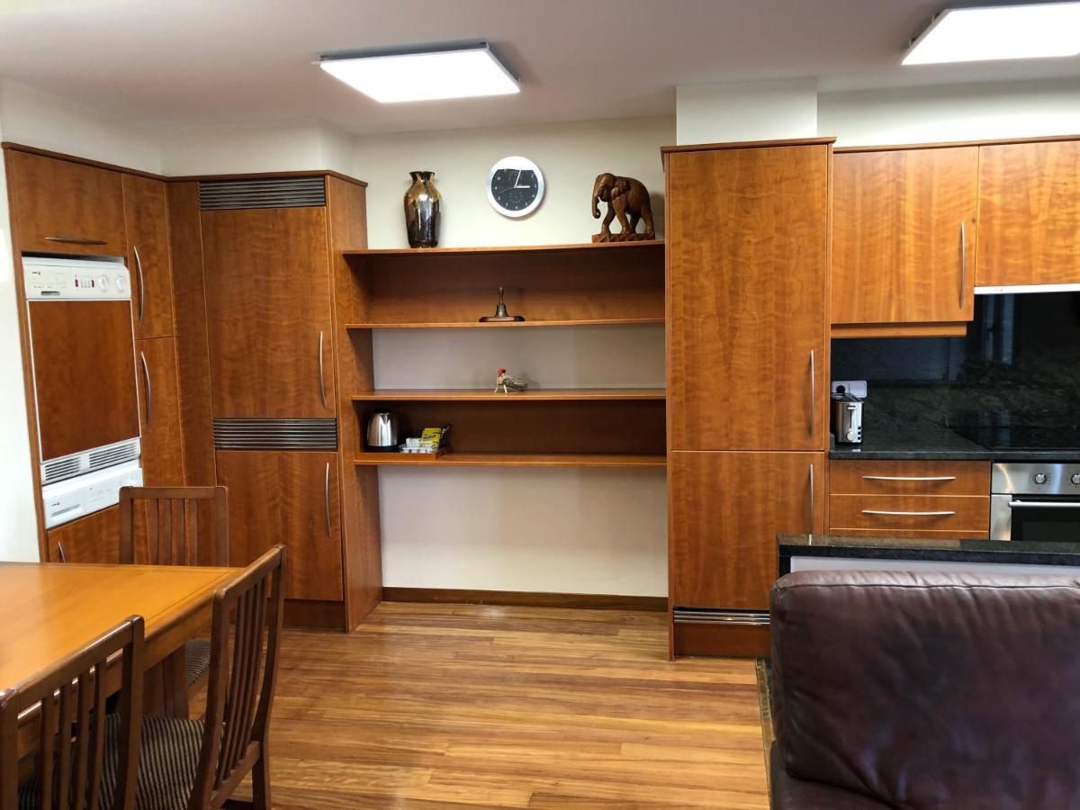 Apartaments Vicus 2 Con Vistas A La Plaza Mayor De Vic Kültér fotó